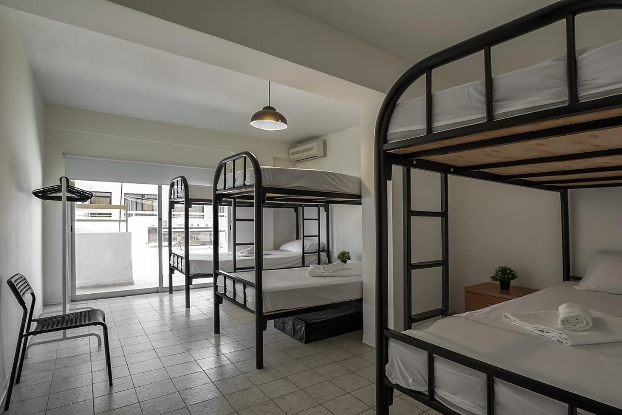 White Hostel Limassol Exterior photo