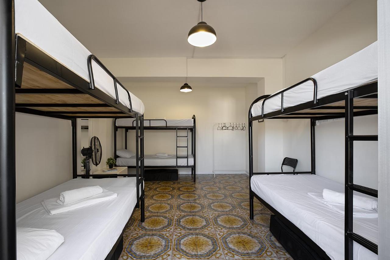 White Hostel Limassol Exterior photo
